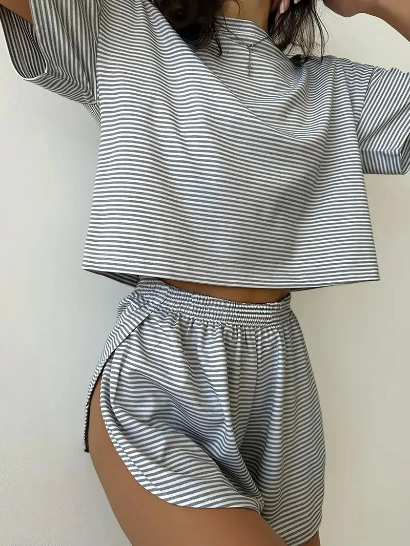 Solid Lounge Set In Various Color Available Midriff-baring Outfit Short-Sleeve Round Neck Top And Shorts Fit Women's Loungewear