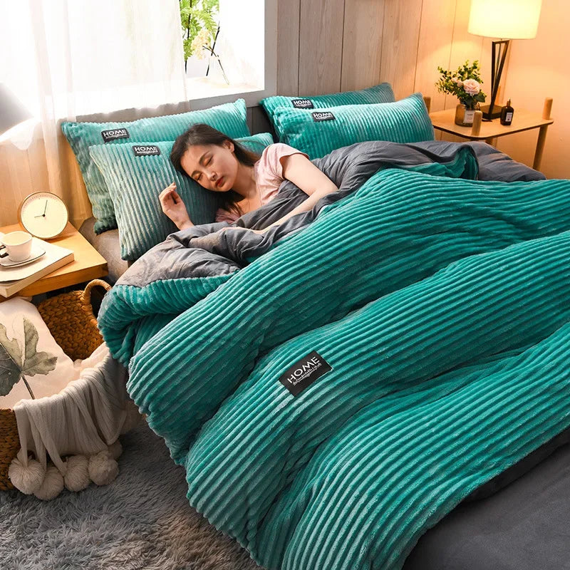 Winter Thick Velvet Duvet Cover Warmth Solid Color Bedding Set Double Quilt Cover Twin Queen King Comforter Cover 220*240cm