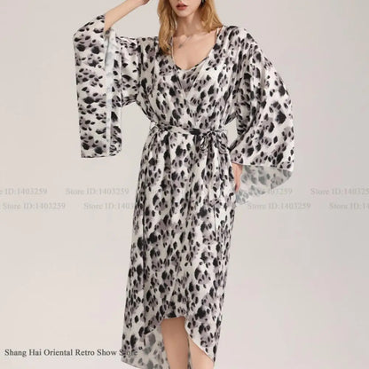 Luxury Leopard Female Long Robe Loungewear Fashion New Kimono Bathrobe Gown Homewear Silky Chiffon Satin Sleepwear Nightgown